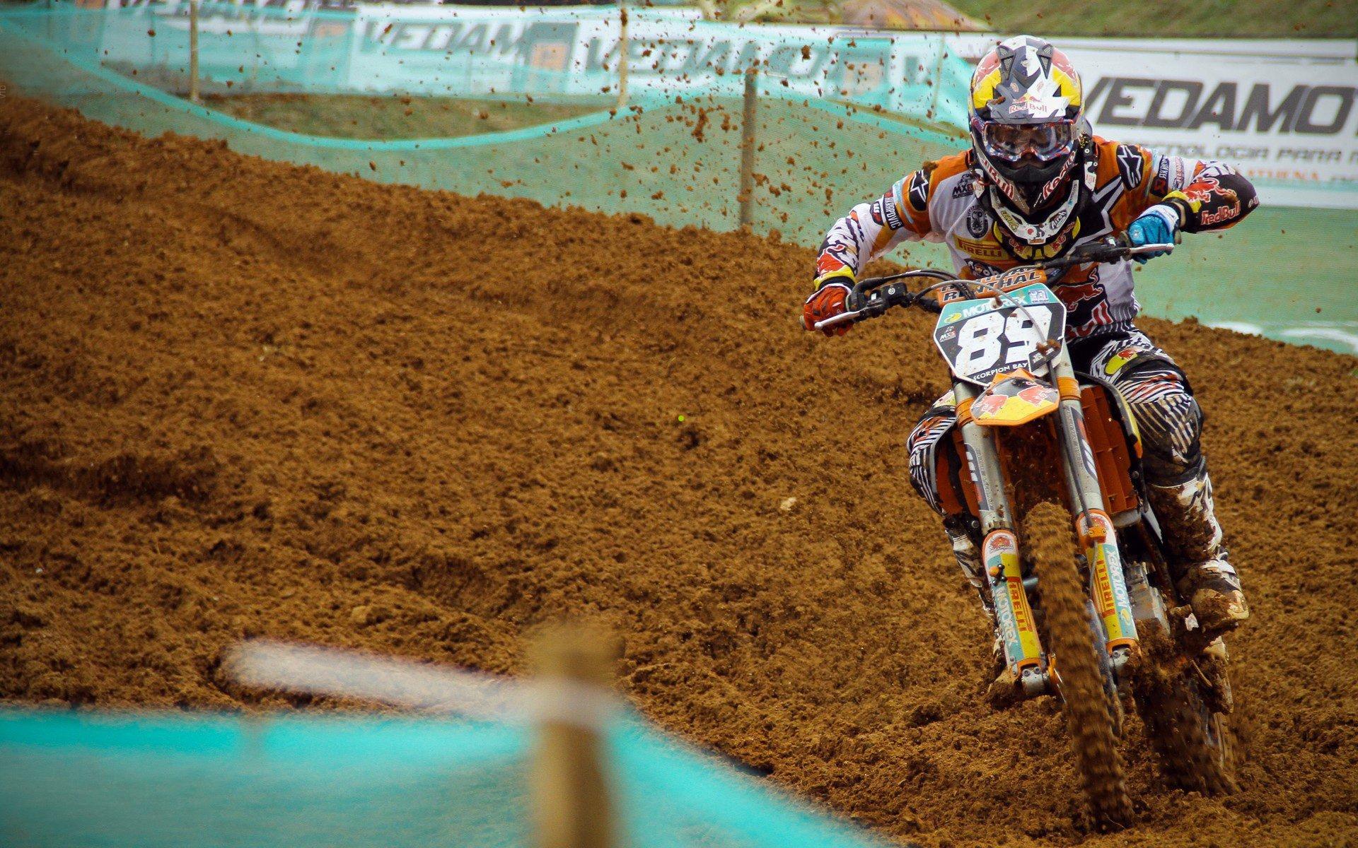 范戴克离奇退赛引爆争议!利物浦1-1憾平桑德兰,主队信仰照亮英超征程