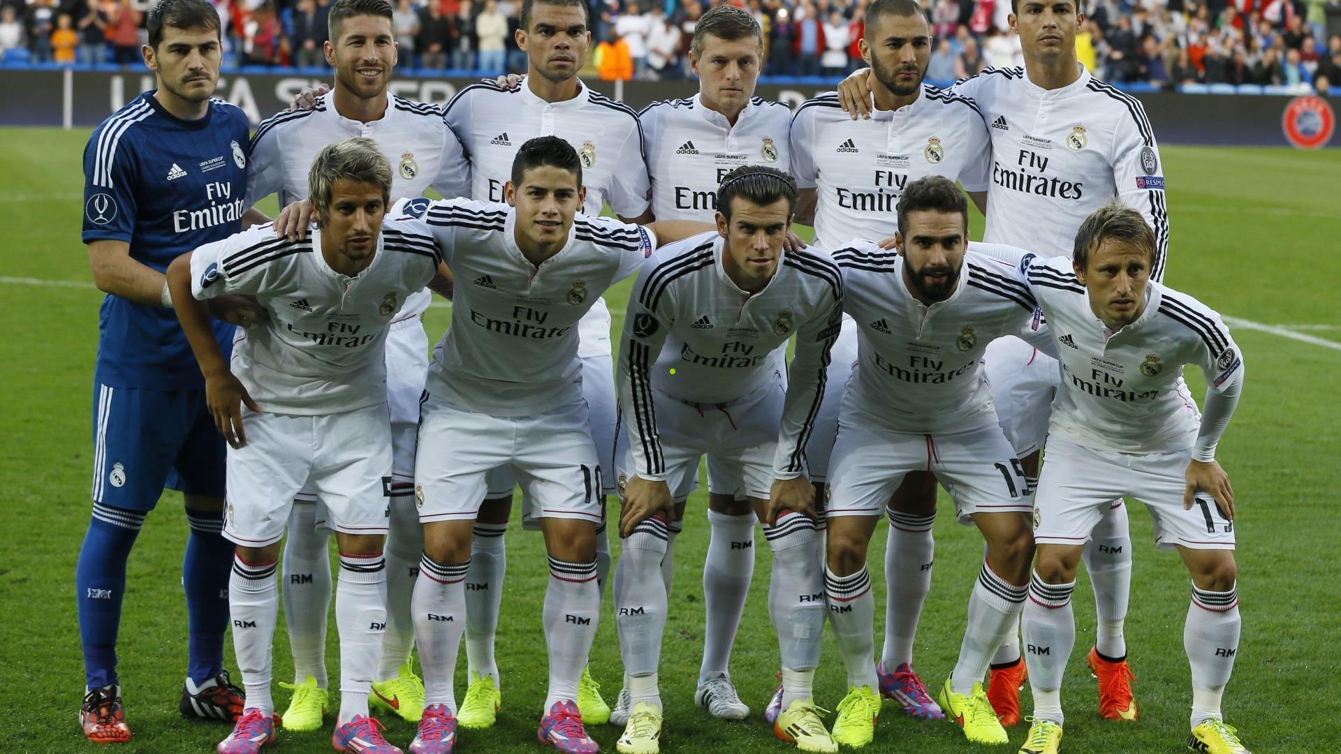 世界杯抽签谜云，回忆国足命运被决定的那个瞬间